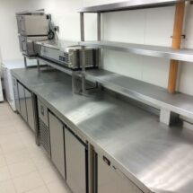 Muebles de acero inoxidable para cafeterías