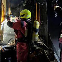 Fuego en el casco histórico: un restaurante afectado por un incendio