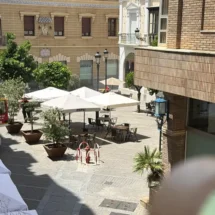 Evacuación y momentos de tensión tras un incendio en un conocido restaurante japonés de Huelva
