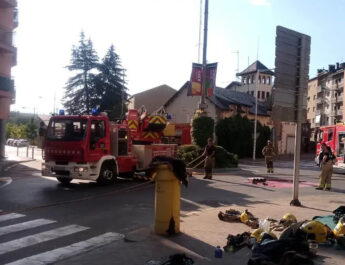 Incendio en un restaurante de La Seu d'Urgell obliga a desalojar un edificio por seguridad