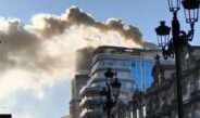 Desalojan una tapería de Vigo tras un incendio en la campana extractora que generó una gran nube de humo